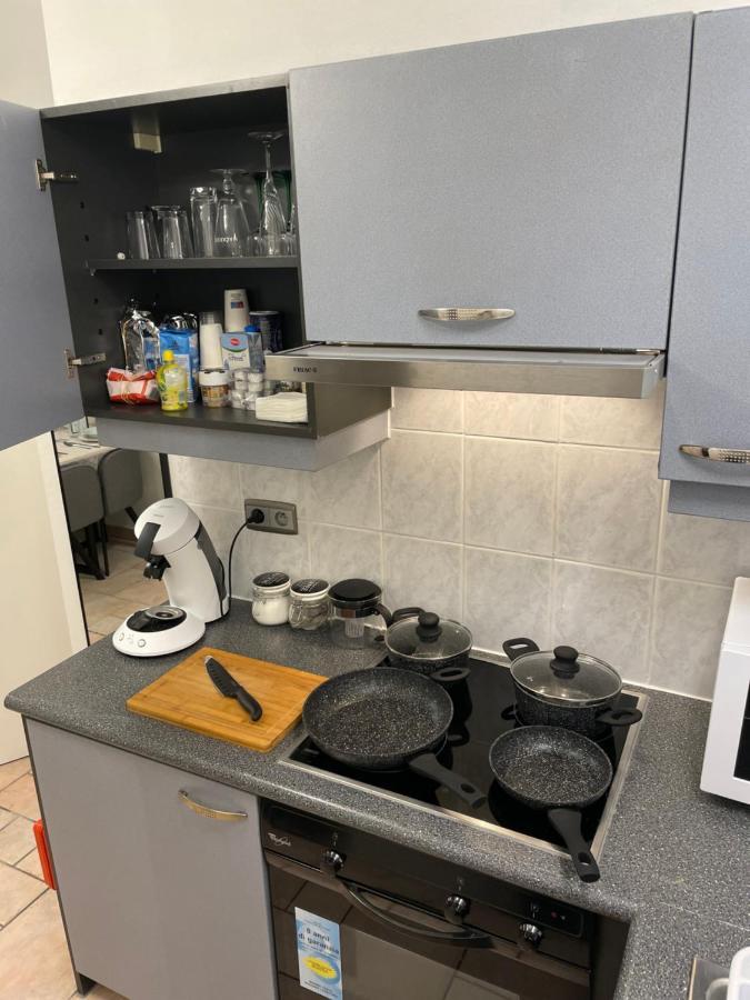 Gezellige Studio 1 Slaapkamer, 3Pers,Strand,Zee 50M Остенде Екстериор снимка