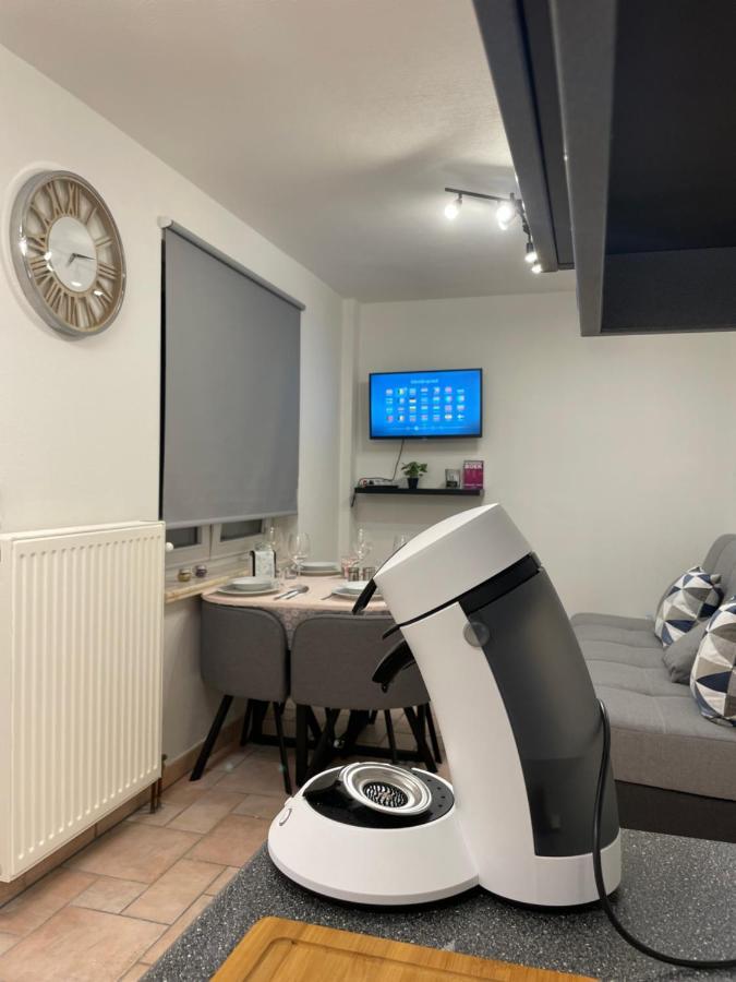 Gezellige Studio 1 Slaapkamer, 3Pers,Strand,Zee 50M Остенде Екстериор снимка